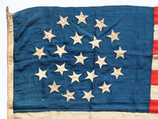 21 STARS, AN EXTRAORDINARY SOUTHERN-EXCLUSIONARY FLAG, OPENING TWO YEARS OF THE CIVIL WAR, 1861-63, RARE MEDALLION CONFIGURATION WITHOUT CORNER STARS