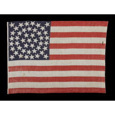 45 STARS ON AN ANTIQUE AMERICAN PARADE FLAG WITH A MEDALLION CONFIGURATION A RARE FEATURE IN THIS PERIOD, 1896-1908, UTAH STATEHOOD