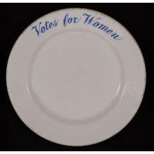 IRONSTONE PLATE WITH "VOTES FOR WOMEN" TEXT, MADE JOHN MADDOCK & SONS FOR SUFFRAGIST AVA BELMONT FOR MARBLE HOUSE, HER FAMOUS ESTATE IN NEWPORT, RHODE ISLAND, CA 1914