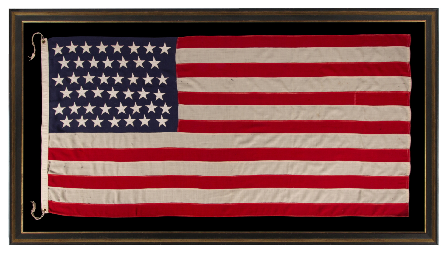 45 STAR ANTIQUE AMERICAN FLAG WITH BEAUTIFUL, ELONGATED PROPORTIONS AND GENEROUS SCALE, 1896-1908, UTAH STATEHOOD, SPANISH-AMERICAN WAR ERA