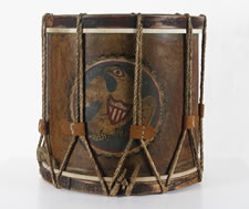 EARLY AMERICAN MILITIA DRUM WITH A DRAMATIC FOLK-STYLE EAGLE, 1812-1846