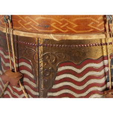 PATRIOTIC AMERICAN TOY DRUM WITH OPPOSING FLAGS, PROBABLY SPANISH AMERICAN WAR ERA (1898)
