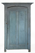 BLUE PAINTED WALL CUPBOARD WITH ARCHITECTURAL DOOR, ILLINOIS OR INDIANA, 1850-1880: