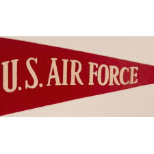 EARLY UNITED STATES AIR FORCE PENNANT, MADE NEAR THE TIME OF ITS INCEPTION AS ITS OWN BRANCH OF THE MILITARY, circa 1947-1950’s