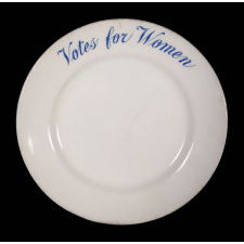 IRONSTONE PLATE WITH "VOTES FOR WOMEN" TEXT, MADE JOHN MADDOCK & SONS FOR SUFFRAGIST AVA BELMONT FOR MARBLE HOUSE, HER FAMOUS ESTATE IN NEWPORT, RHODE ISLAND, CA 1914