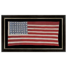 48 STARS ON AN AMERICAN FLAG MADE BY FRENCH RESISTANCE DURING WWII, PRESENTED TO THE 3RD SQUAD OF THE 8TH INFANTRY REGIMENT (MOTORIZED, 4TH INFANTRY DIVISION) FOLLOWING THEIR PARTICIPATION IN THE BATTLE OF NORMANDY, IN GRATITUDE OF THE NATION'S FORTHCOMING LIBERATION IN 1944, A WONDERFUL EXAMPLE 