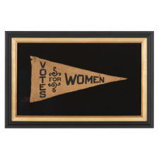 TRIANGULAR FELT SUFFRAGETTE PENNANT WITH "VOTES FOR WOMEN" TEXT AND WEAR FROM OBVIOUS LONG-TERM USE, 1910-20
